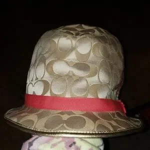 Coach | Accessories | New Coach Poppy Fedora Floral Sig C  display picture 2